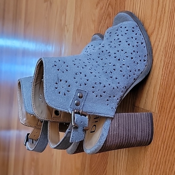 Diba Leather Peep Toe Ankle Booties - Picture 14 of 14